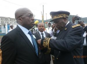 Limbe Govt Delegate, Motanga Andrew Monjimba receives Officer of National Order of Valor medal