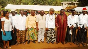 Motia Mathias (m) flanked to the right by Limbe I DO, Epale Seraphin and to the left by Limbe I mayor, Ro-Danny Mbua and others