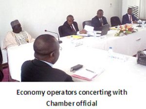  Economy operators concerting with Chamber official