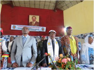 Jean Nkuete, flanked by NW Gov and Philemon Yang 