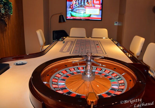 reel rush mobile casino